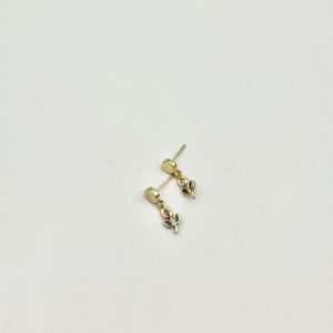 Mini flower with Cubic Zirconia. GP.