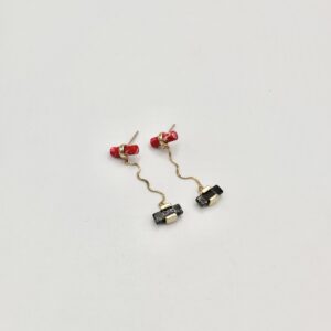 Howlite & red Marble